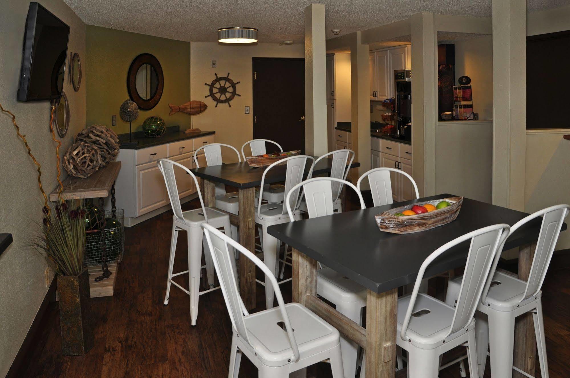 Quality Inn & Suites Silverdale Bangor-Keyport Экстерьер фото